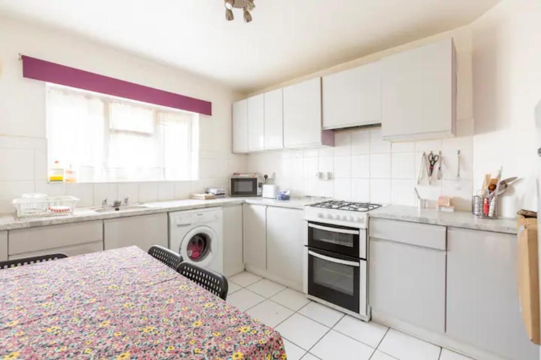 Cosy 1 Bedroom Flat Near Barking Town Centre Barking (Greater London) Exterior foto